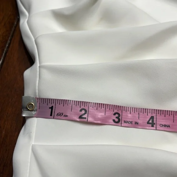 Lulu's White One Shoulder Side Pleated Side Slit Dress Sz S NWT - Picture 10 of 12